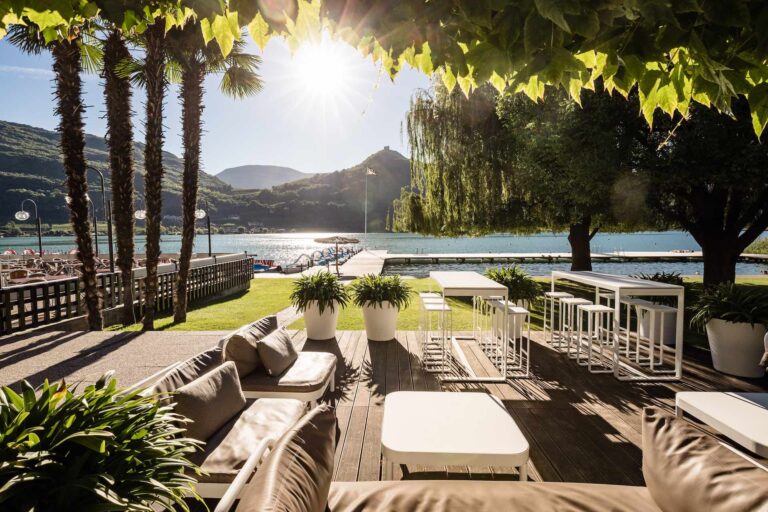 Lounge_Home_Slideshow3