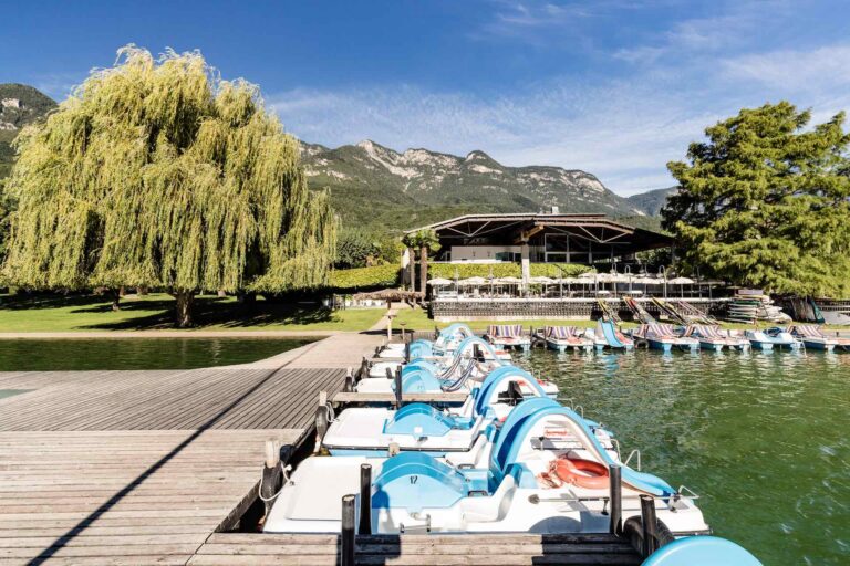 Tretboot-Pedalo_Home_See_Pedalo